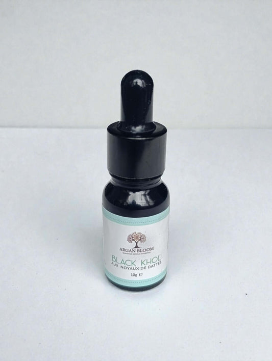 Bouteille de Khol Beldi, eyeliner traditionnel marocain naturel 10 g, fabriqué à base de noyaux de dattes.